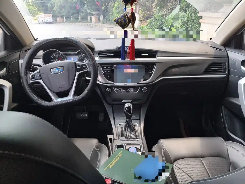 Geely Emgrand — миниатюра 5