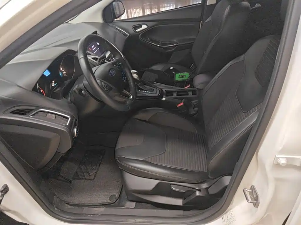Ford Focus — миниатюра 15