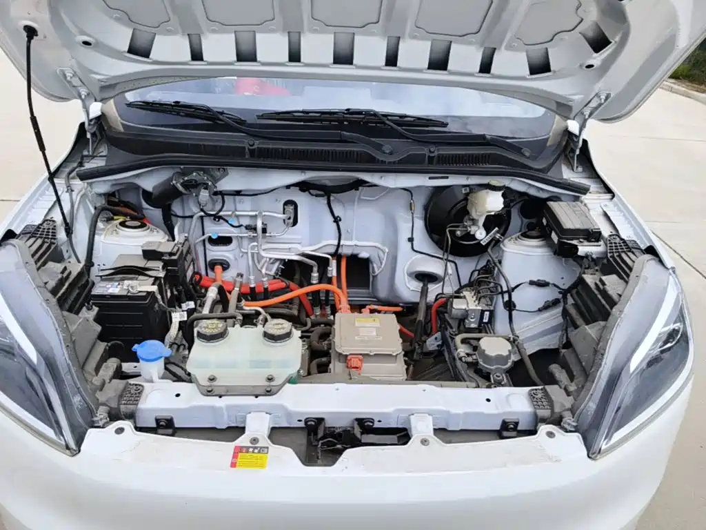 Wuling Hongguang EV — миниатюра 20