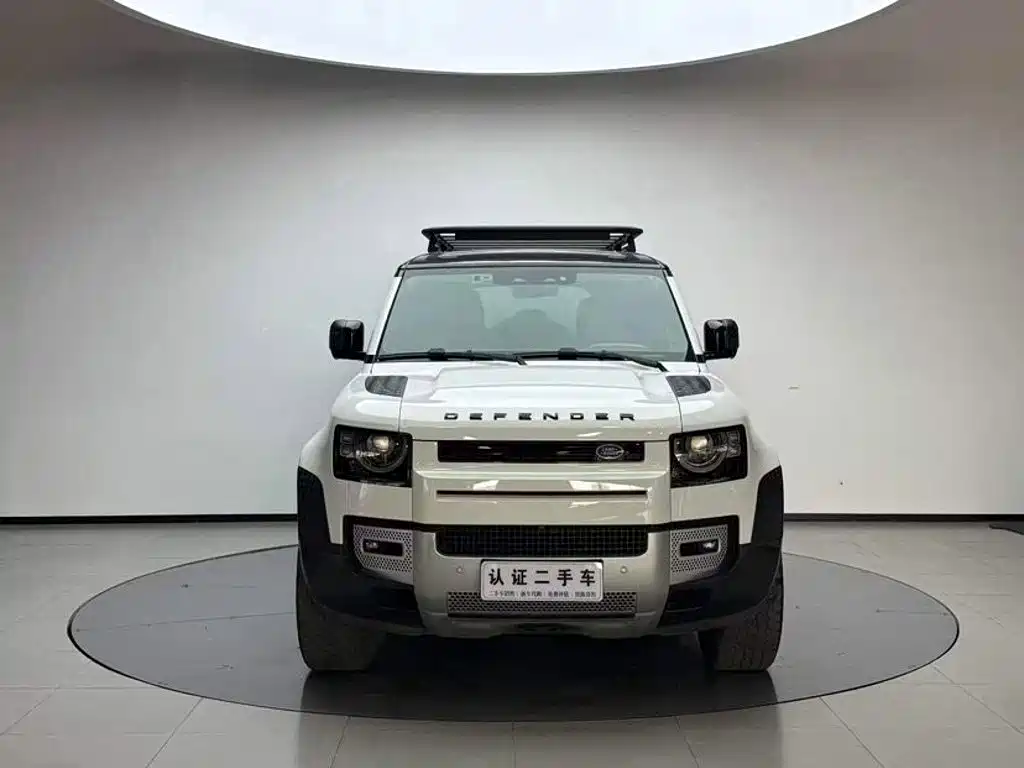 Land Rover Defender — миниатюра 2