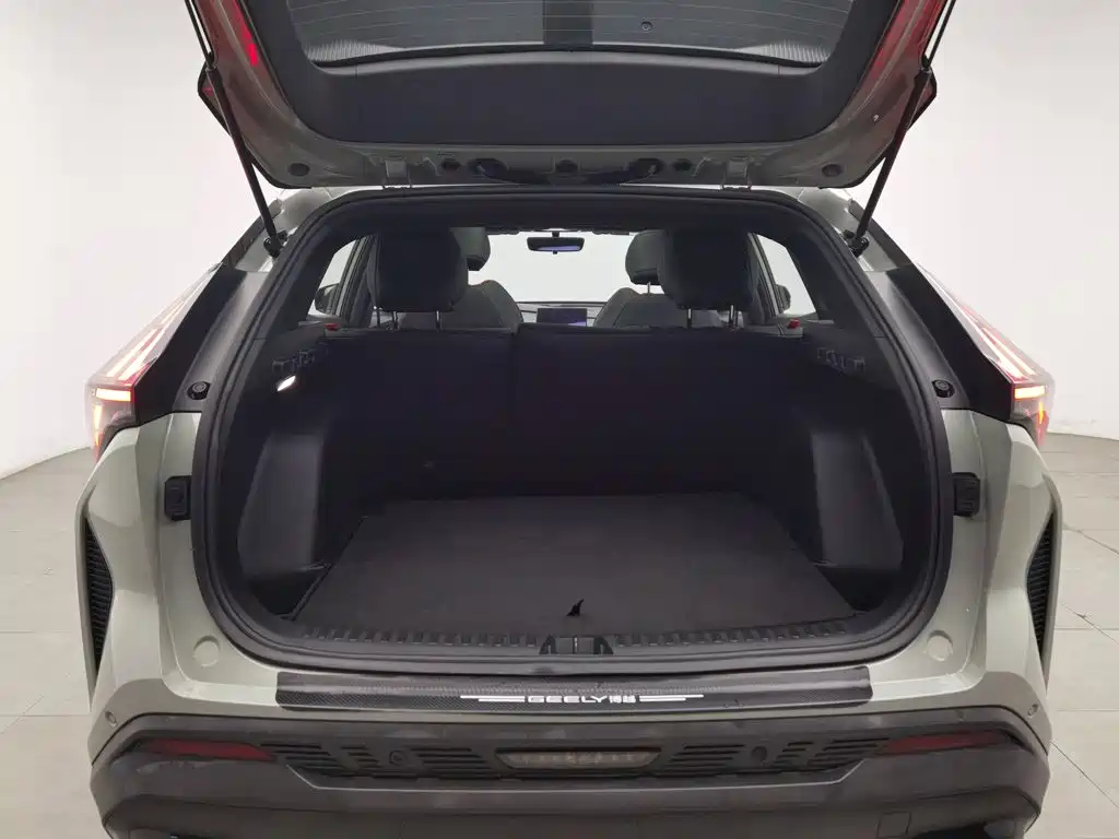 Geely Boyue — миниатюра 16