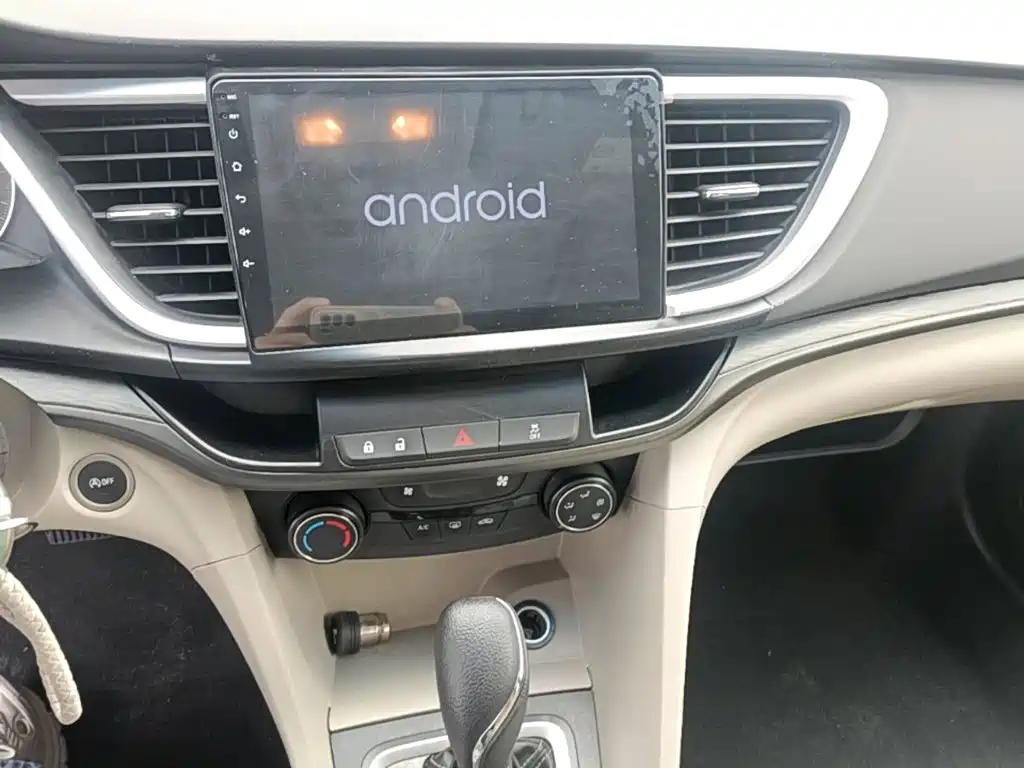 Buick Excelle — миниатюра 13