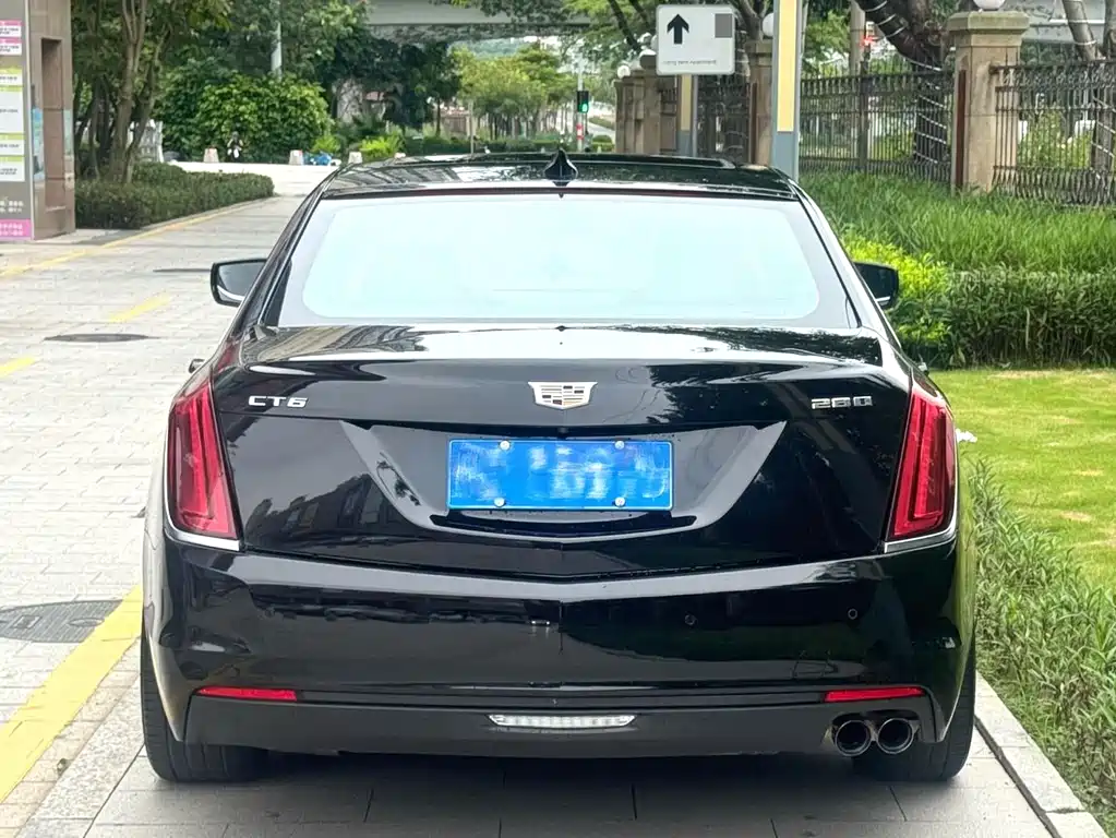Cadillac CT6 — миниатюра 5