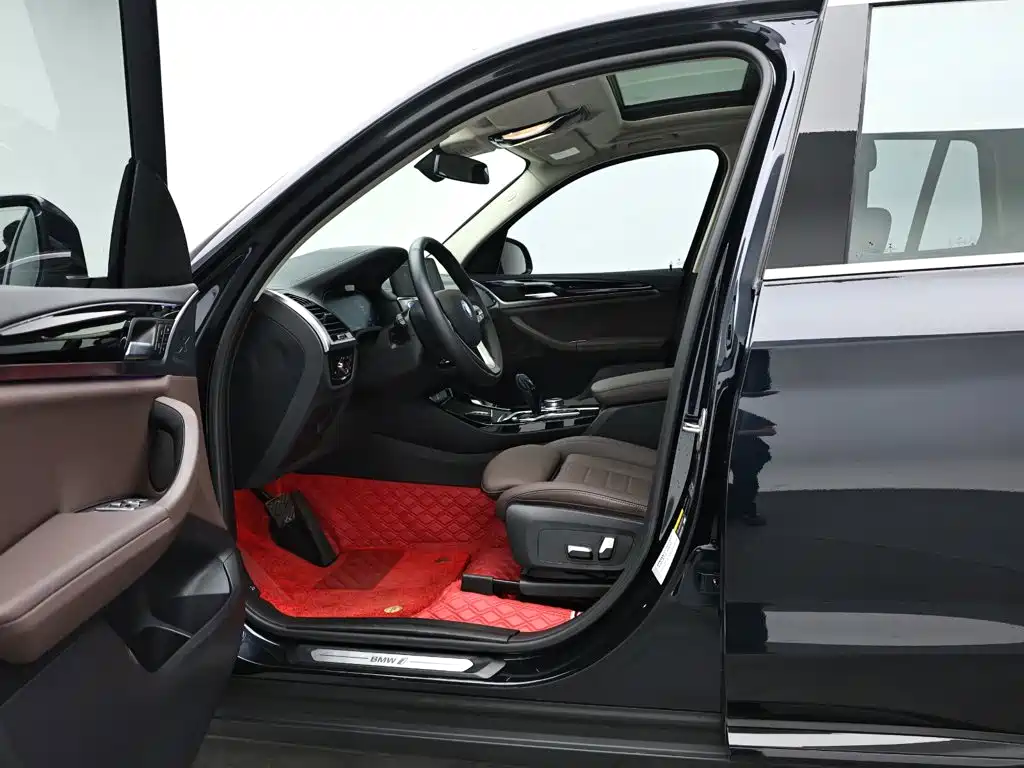 BMW iX3 — миниатюра 10