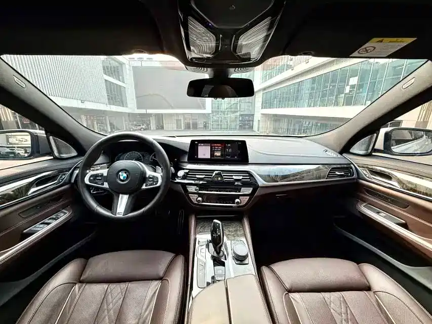 BMW 6 Series GT — миниатюра 3