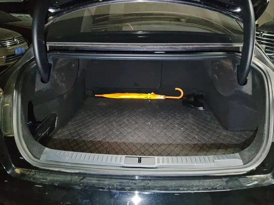 Lincoln Z — миниатюра 4