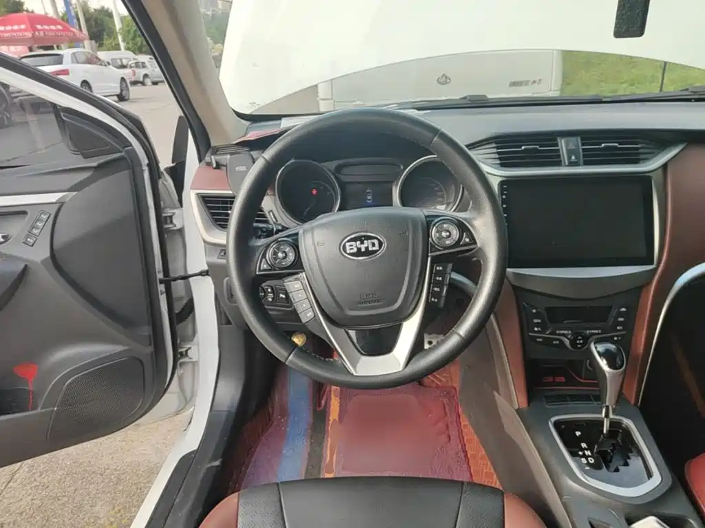 BYD G5 — миниатюра 11