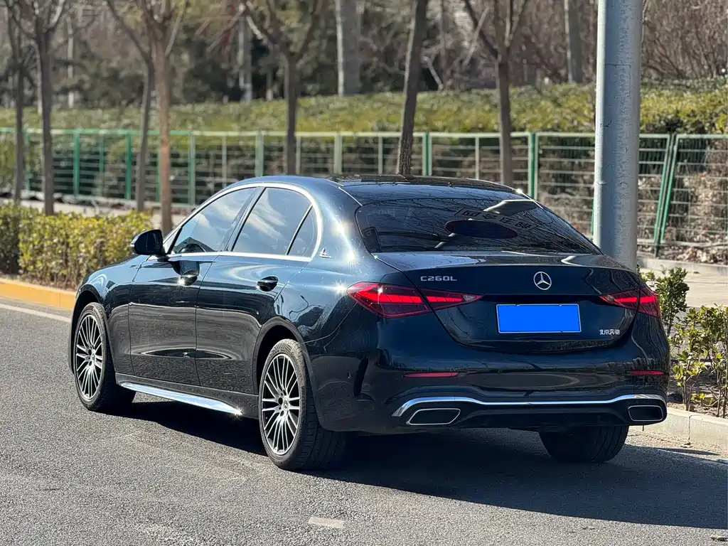 MERCEDES-BENZ C CLASS