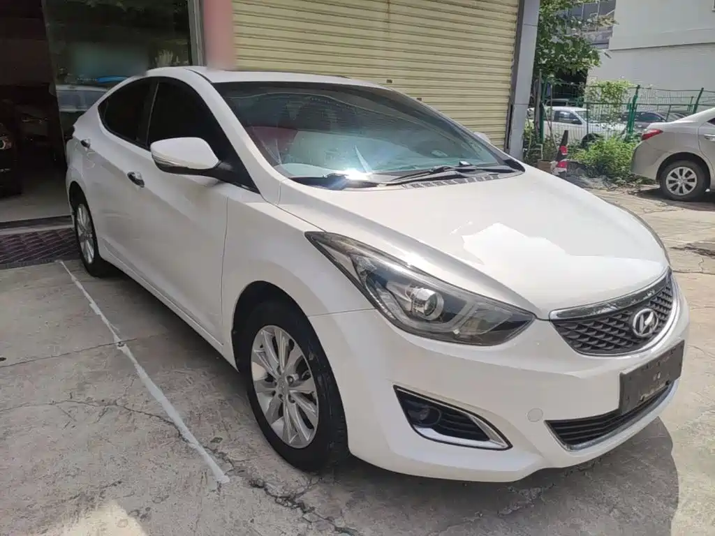 Hyundai Elantra Langdong — миниатюра 4