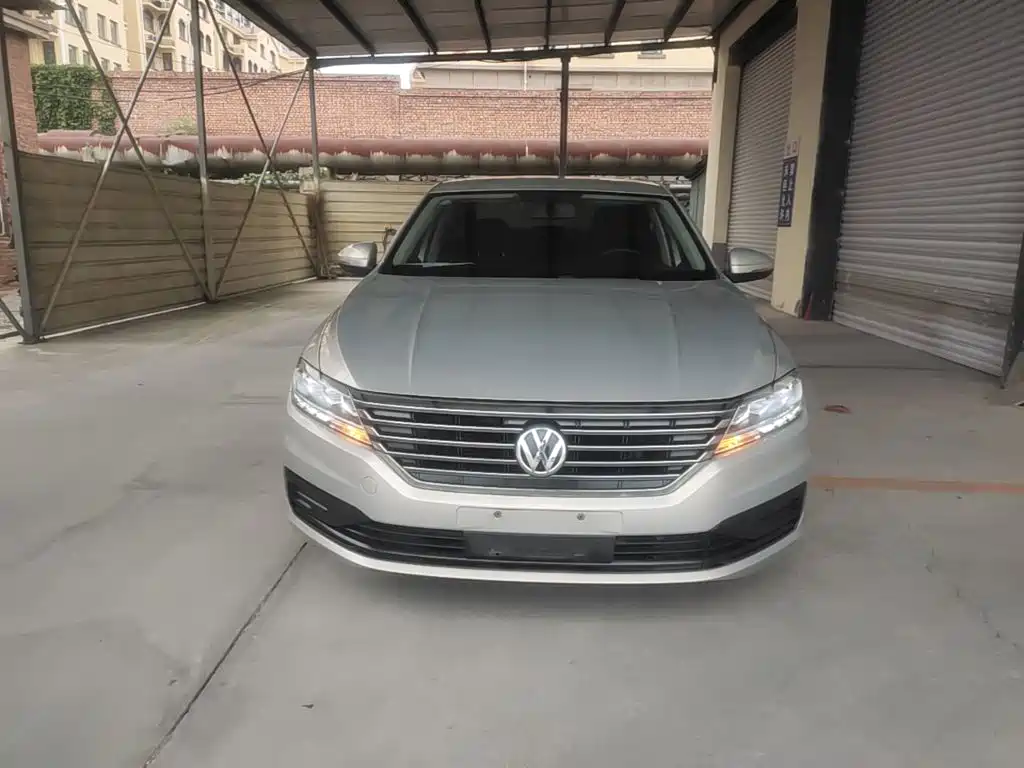 Volkswagen Lavida — миниатюра 3
