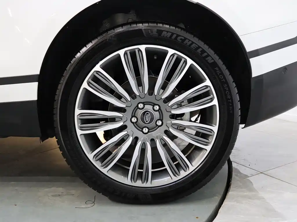 Land Rover Range Rover Velar 2022 250PS