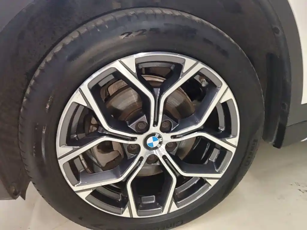 BMW X1 — миниатюра 23