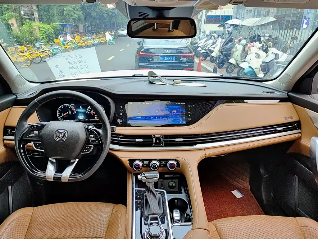 Changan CS95 — миниатюра 10