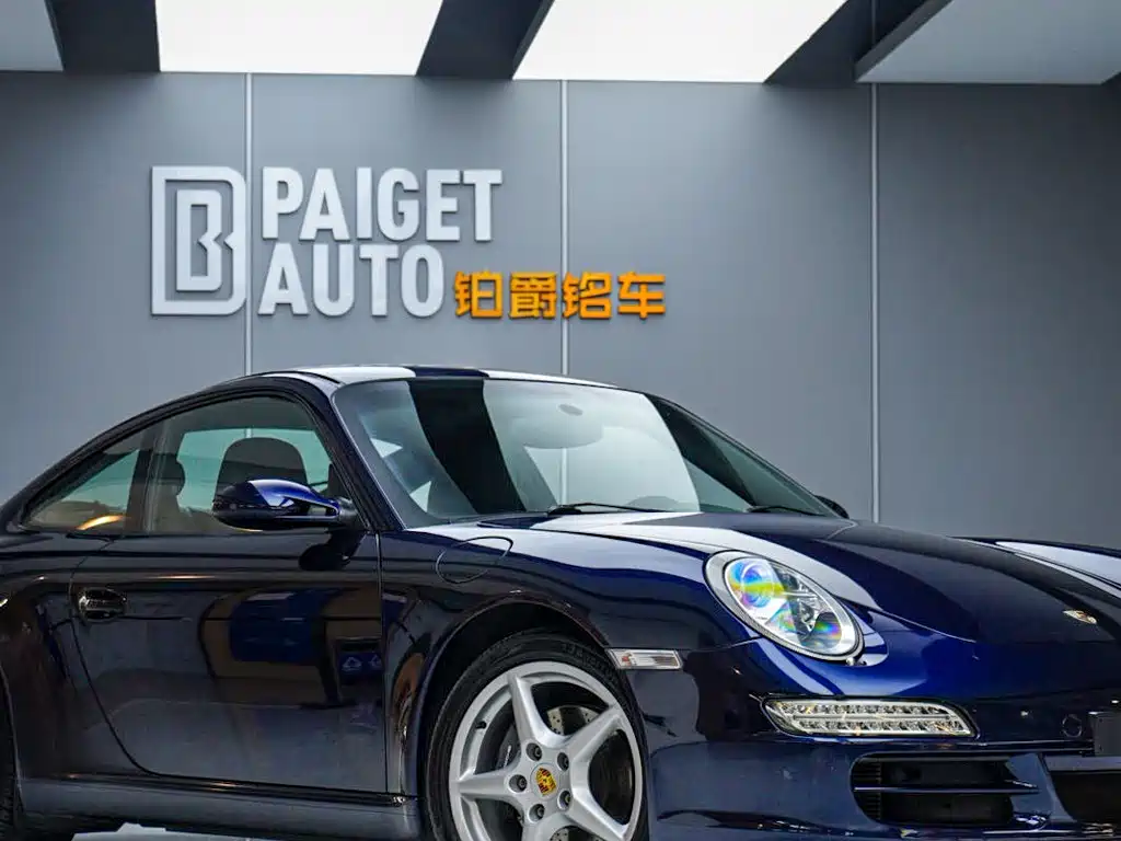 Porsche 911 2006 Carrera AT 3.6L