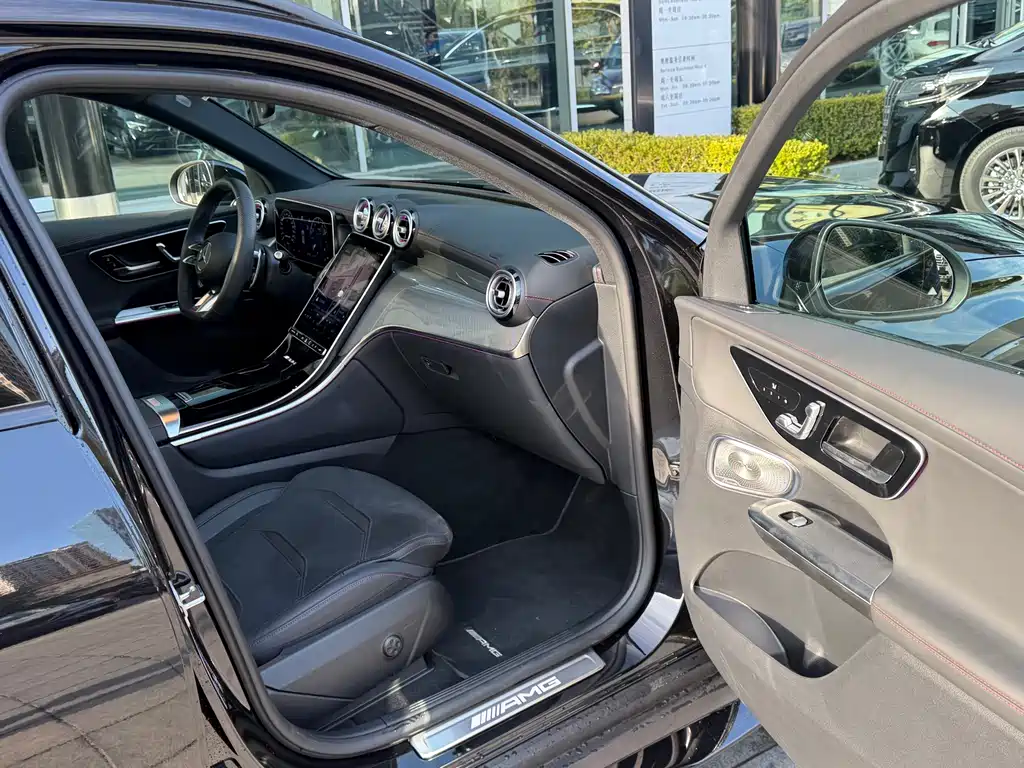 Mercedes-Benz GLC AMG — миниатюра 15