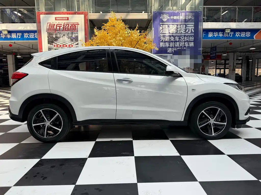 Honda Vezel — миниатюра 8