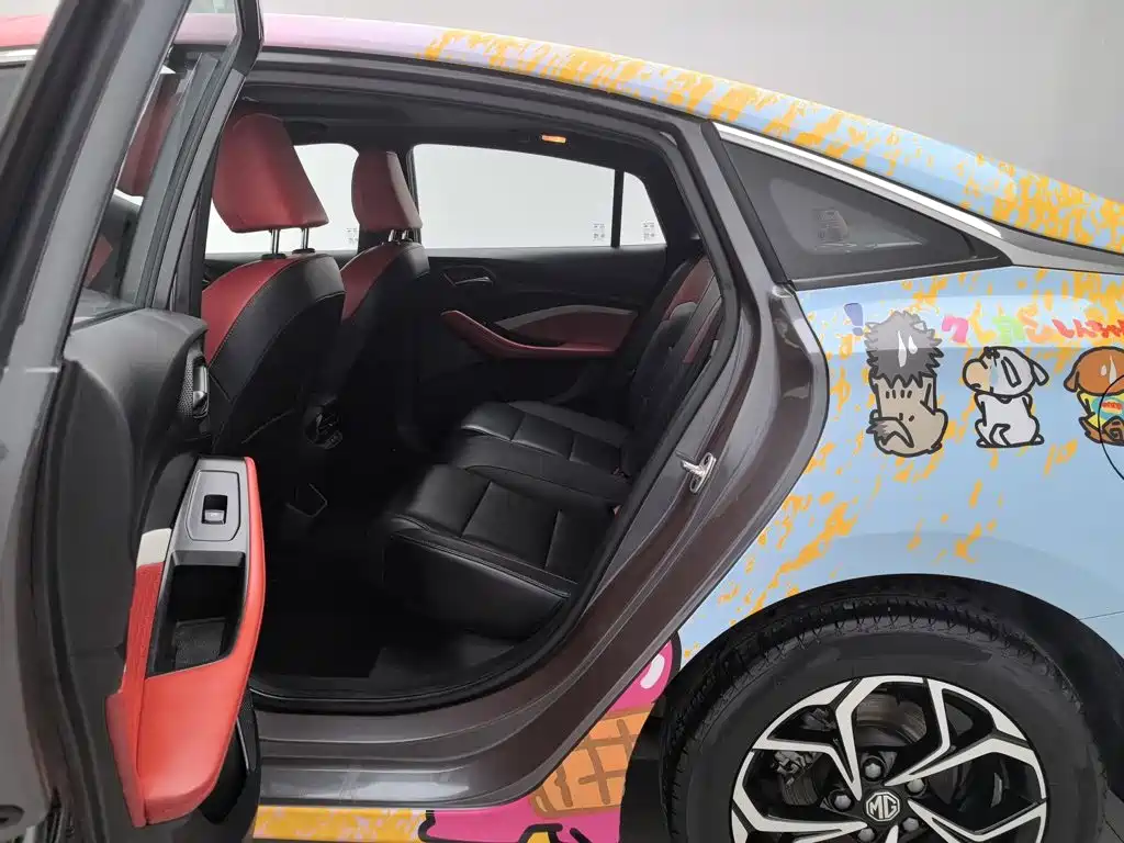 MG MG5 — миниатюра 15