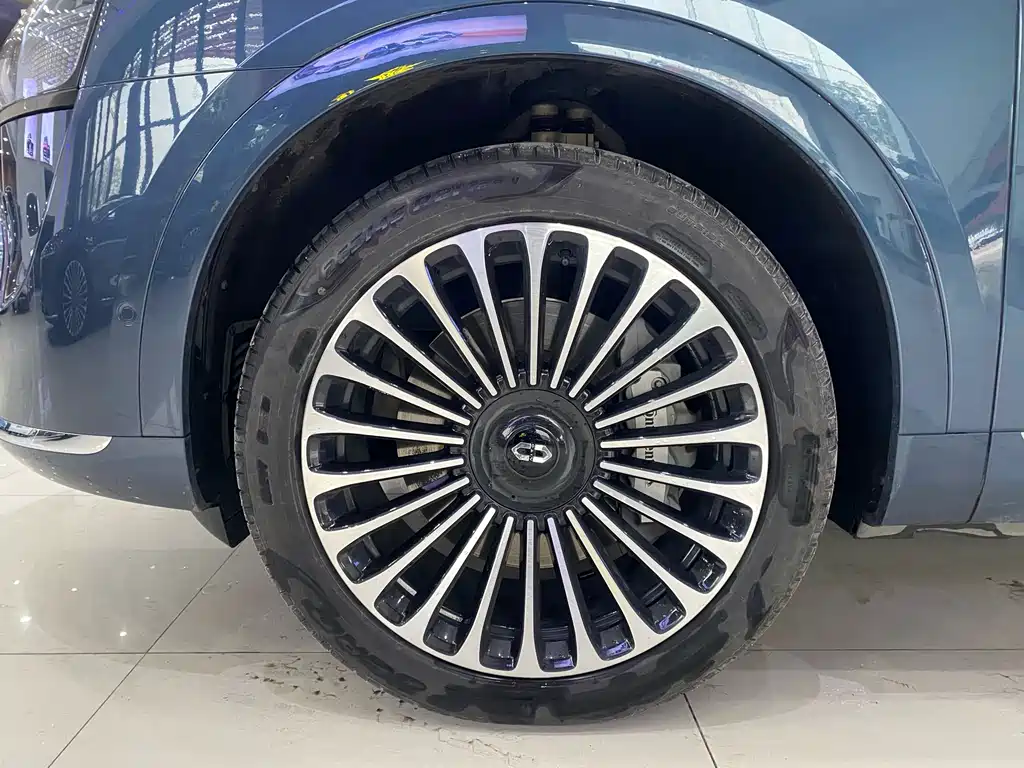 AITO ASK THE WORLD M9