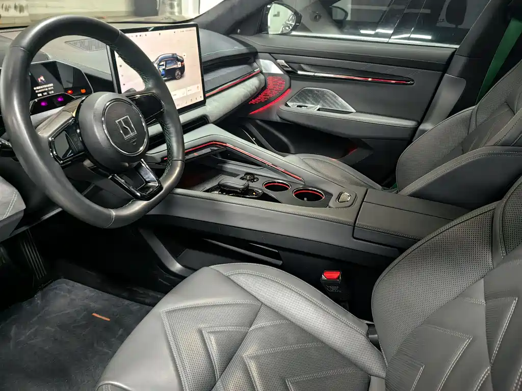 ZEEKR EXTREME KRYPTON 001