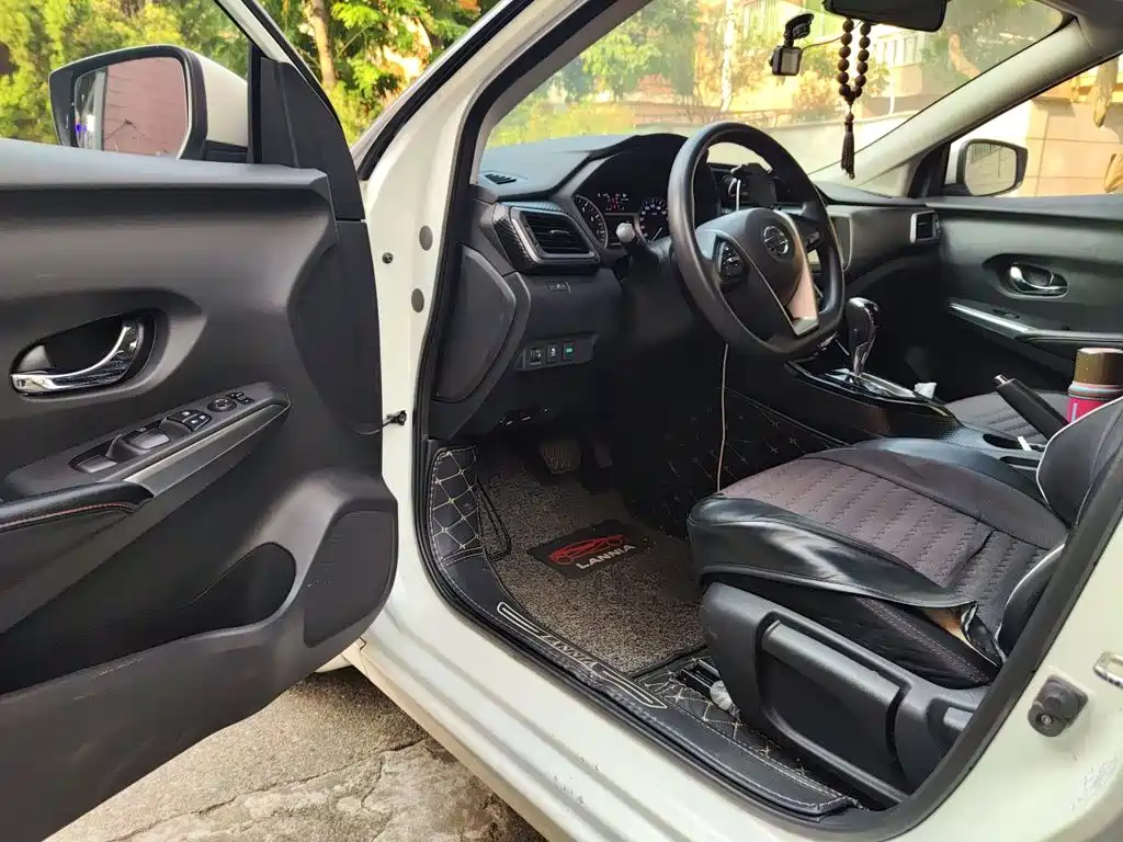 Nissan Bluebird — миниатюра 14