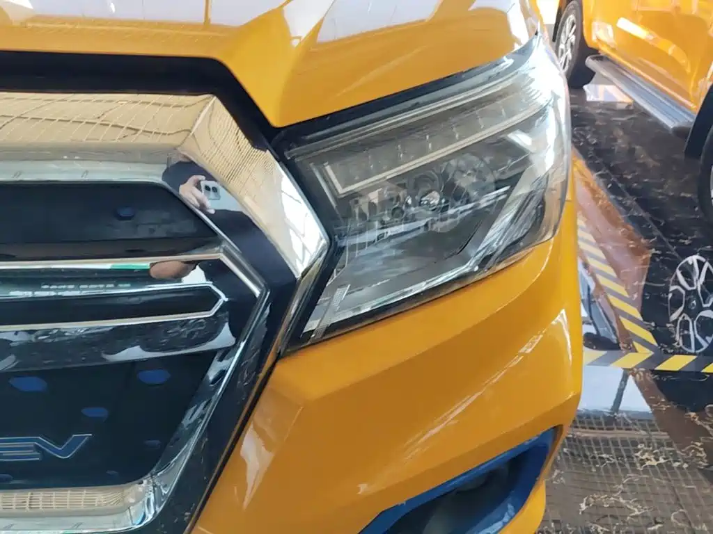 Dongfeng Rich 6 New Energy — миниатюра 24