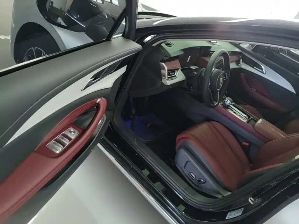 Hongqi Hongqi H5 PHEV — миниатюра 16
