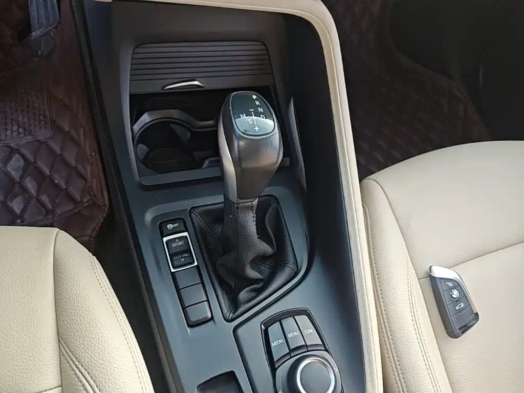 BMW X1 — миниатюра 14
