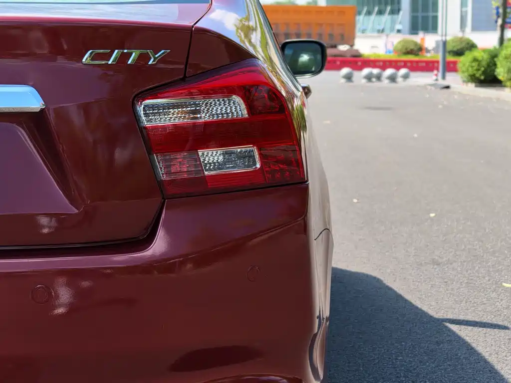 Honda City Classic — миниатюра 10