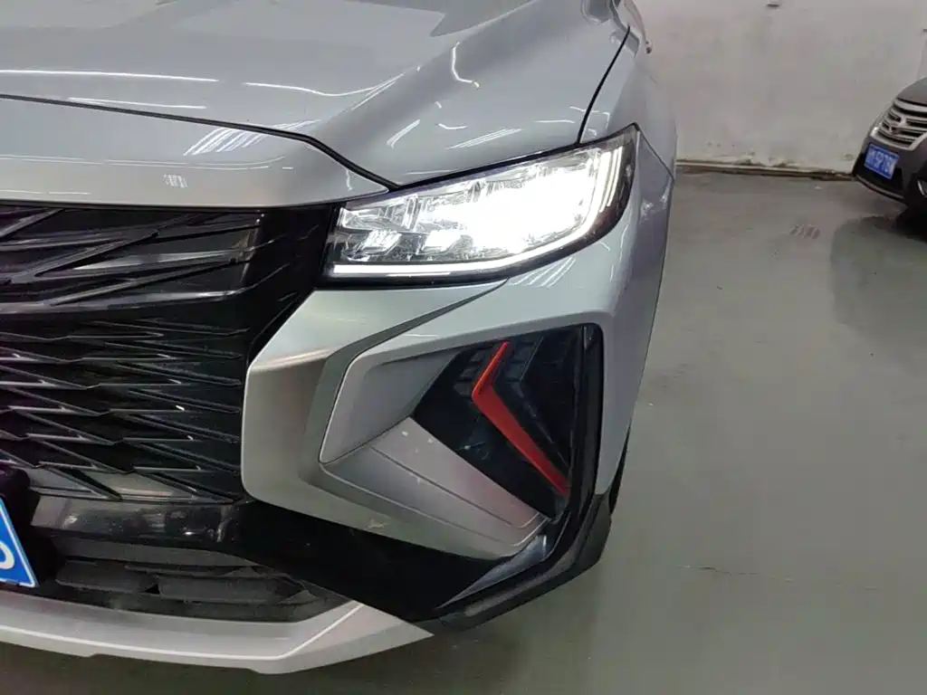 Geely Boyue — миниатюра 24