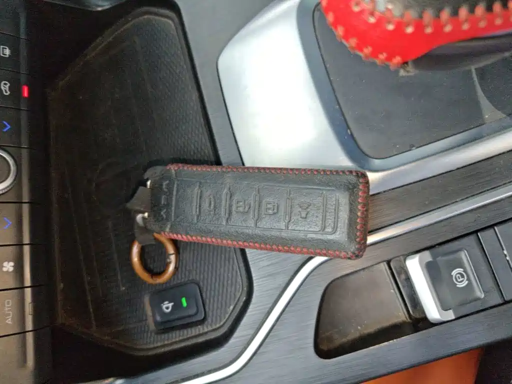 Wey Wey VV6 — миниатюра 9