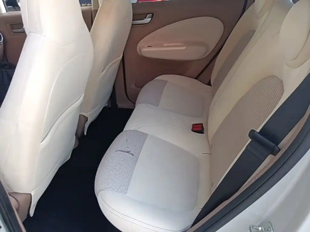 Wuling MINIEV — миниатюра 17