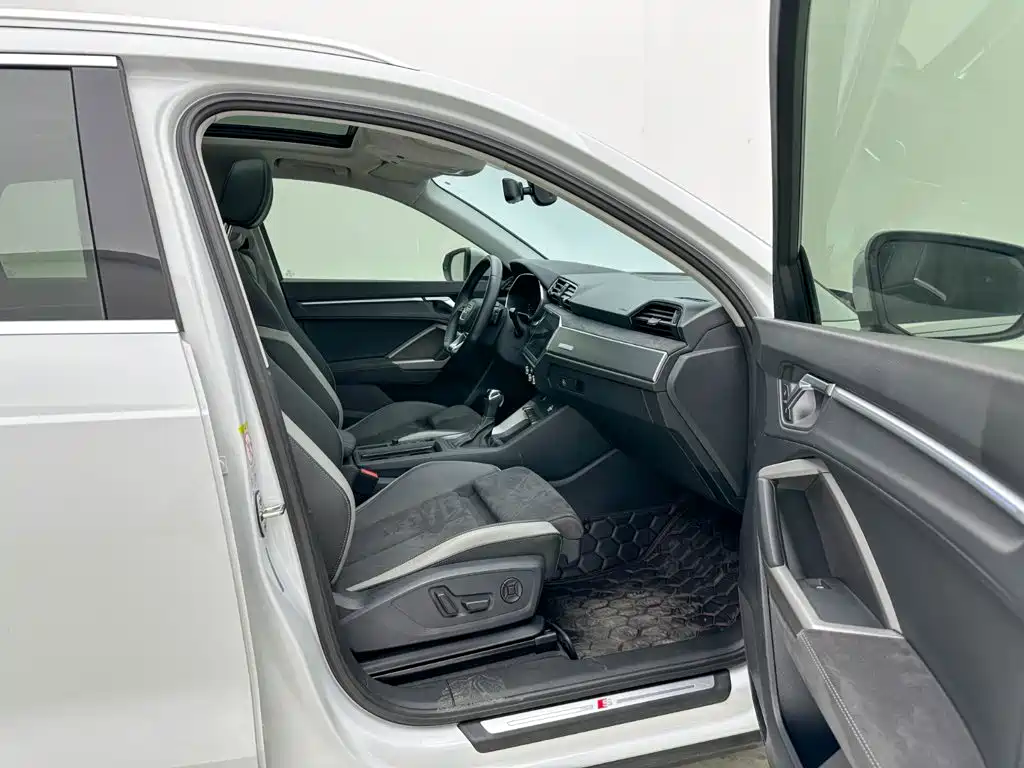 Audi Q3 — миниатюра 16