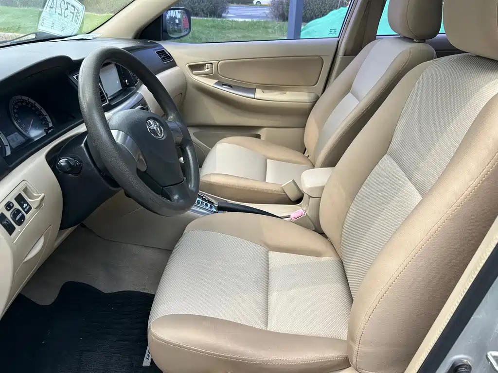 Toyota Corolla — миниатюра 8