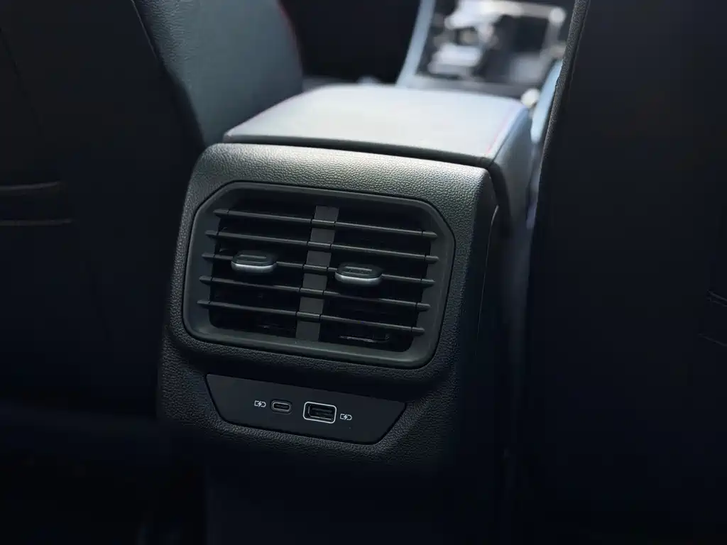 Volkswagen Lamando — миниатюра 19