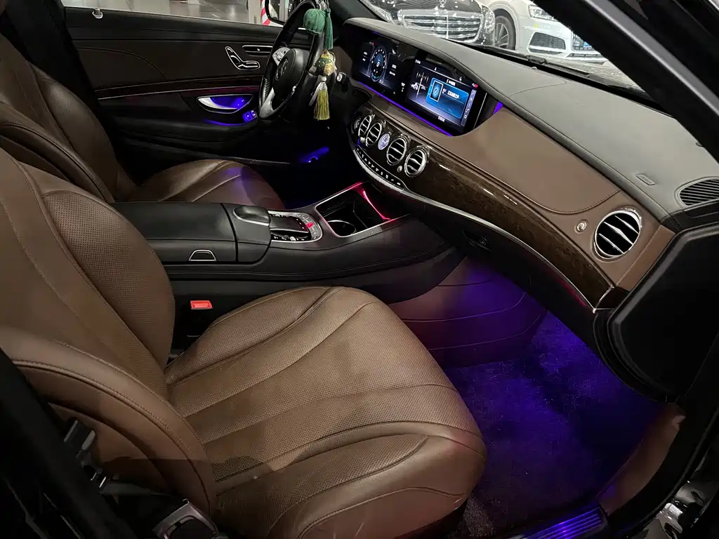Mercedes-Benz S-Class — миниатюра 6