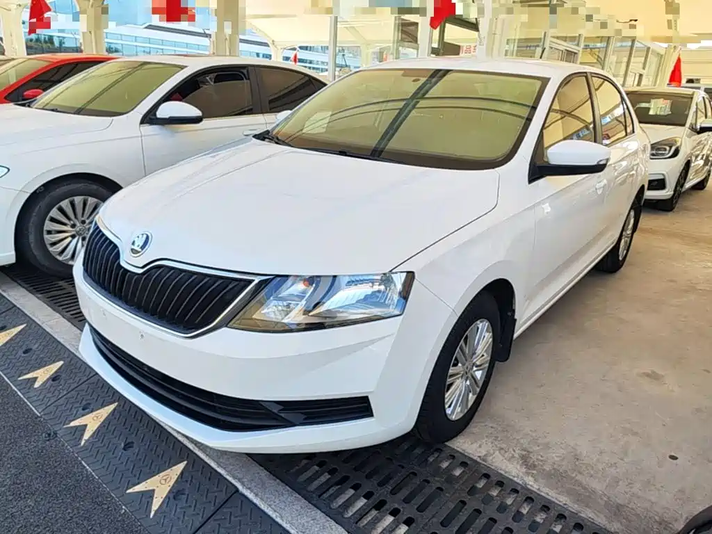 Skoda Rapid — миниатюра 2