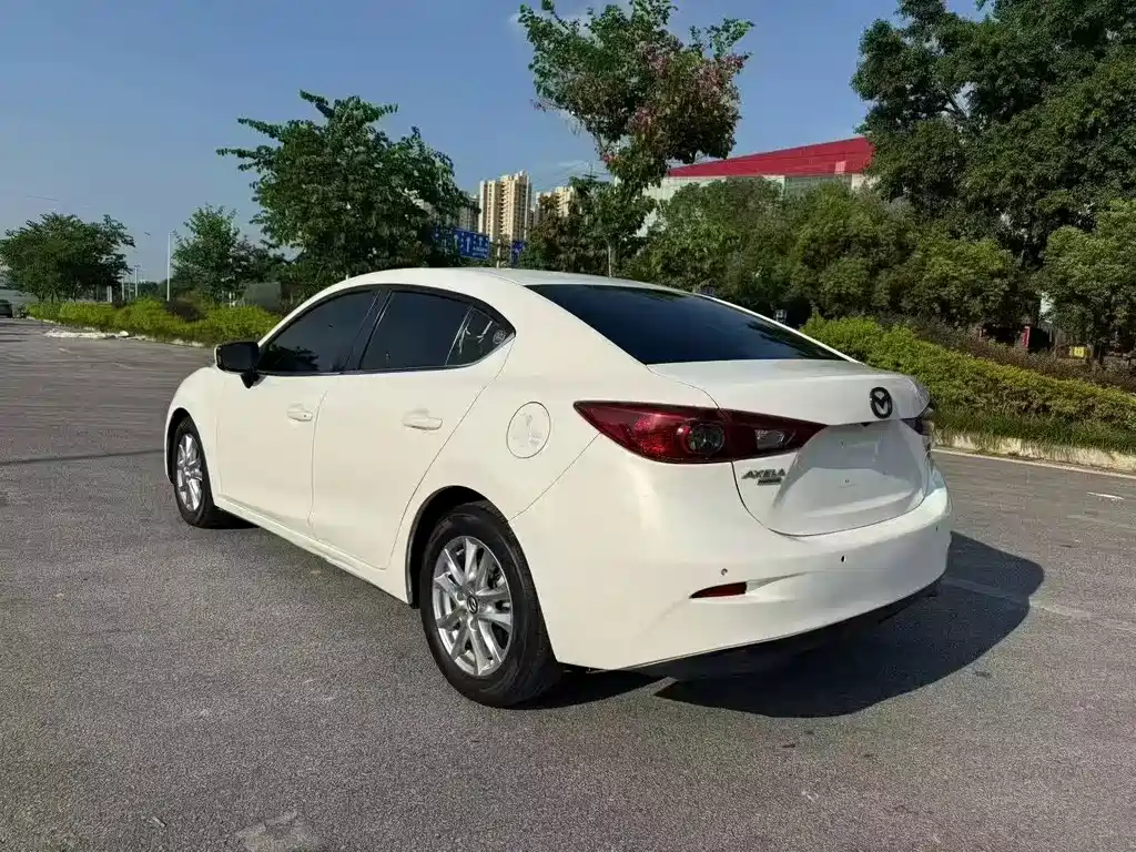 Mazda 3 Axela — миниатюра 4