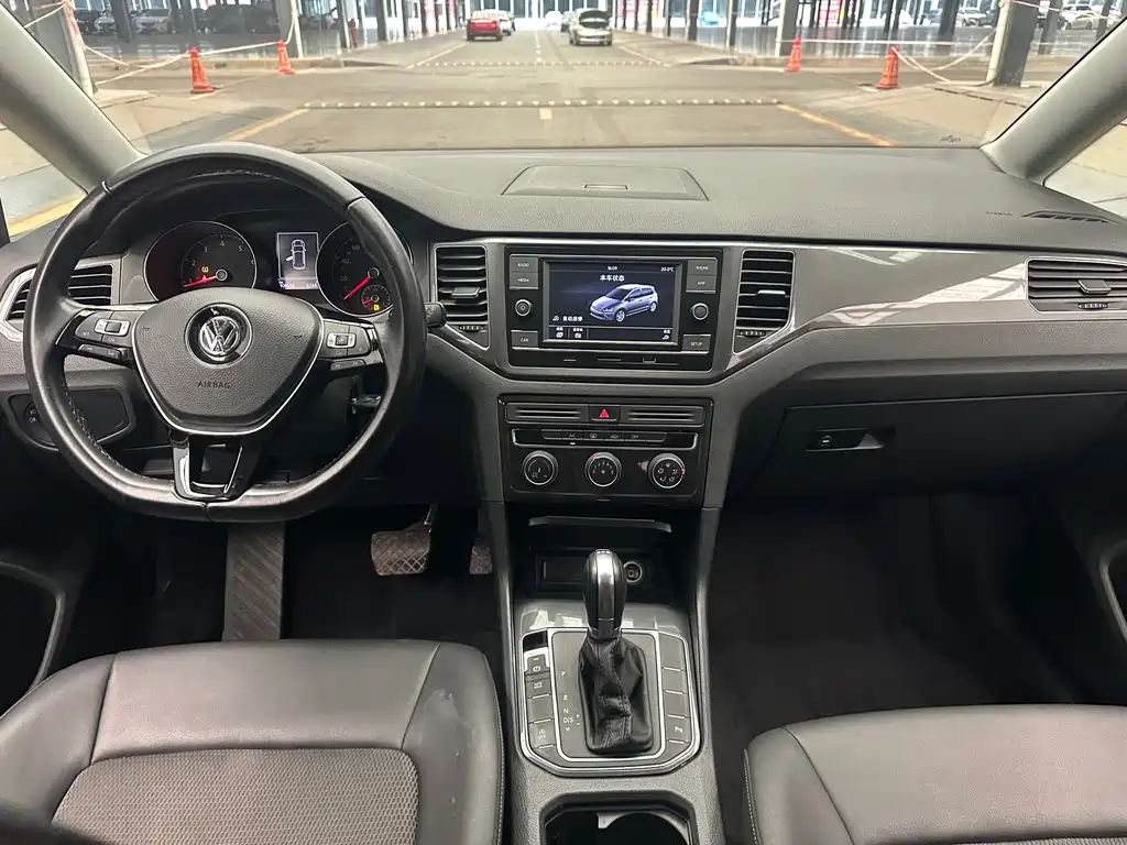 Volkswagen Golf Sportsvan — миниатюра 11