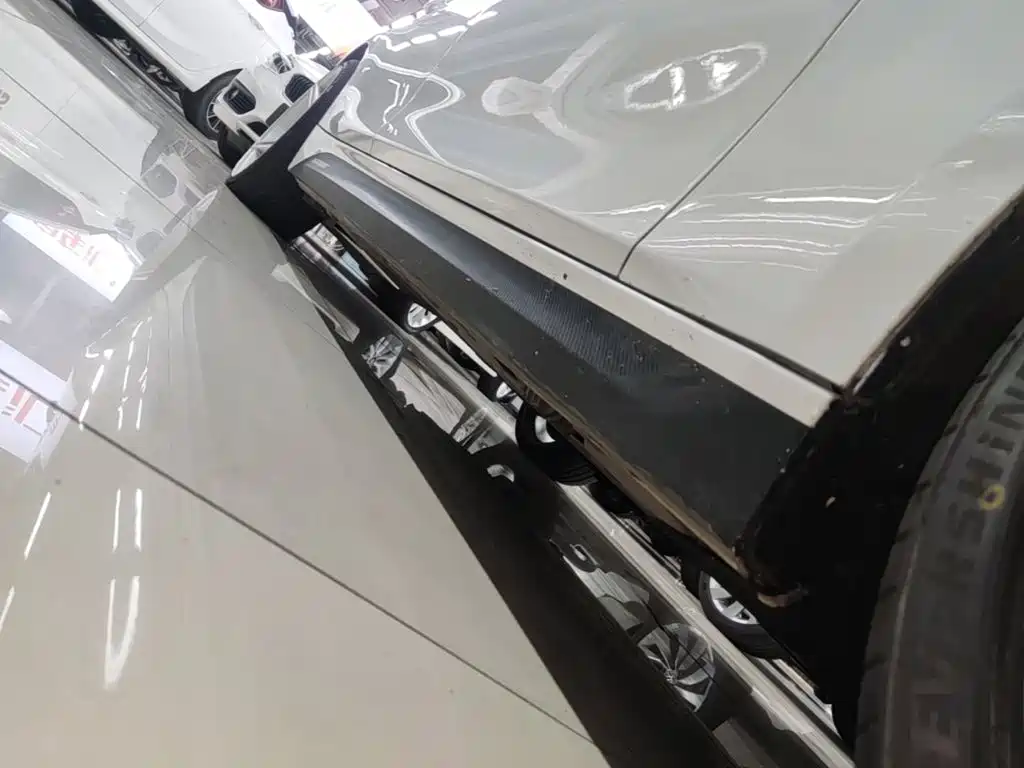 BMW 3 Series — миниатюра 21