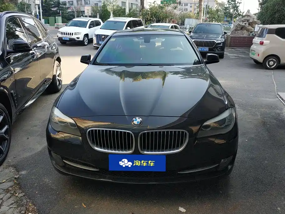 BMW 5 Series — миниатюра 2