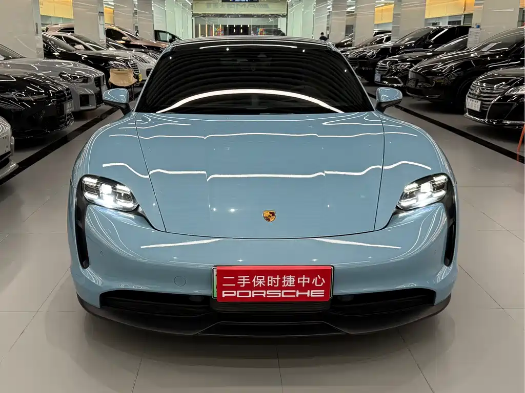 Porsche Taycan 2022 Taycan