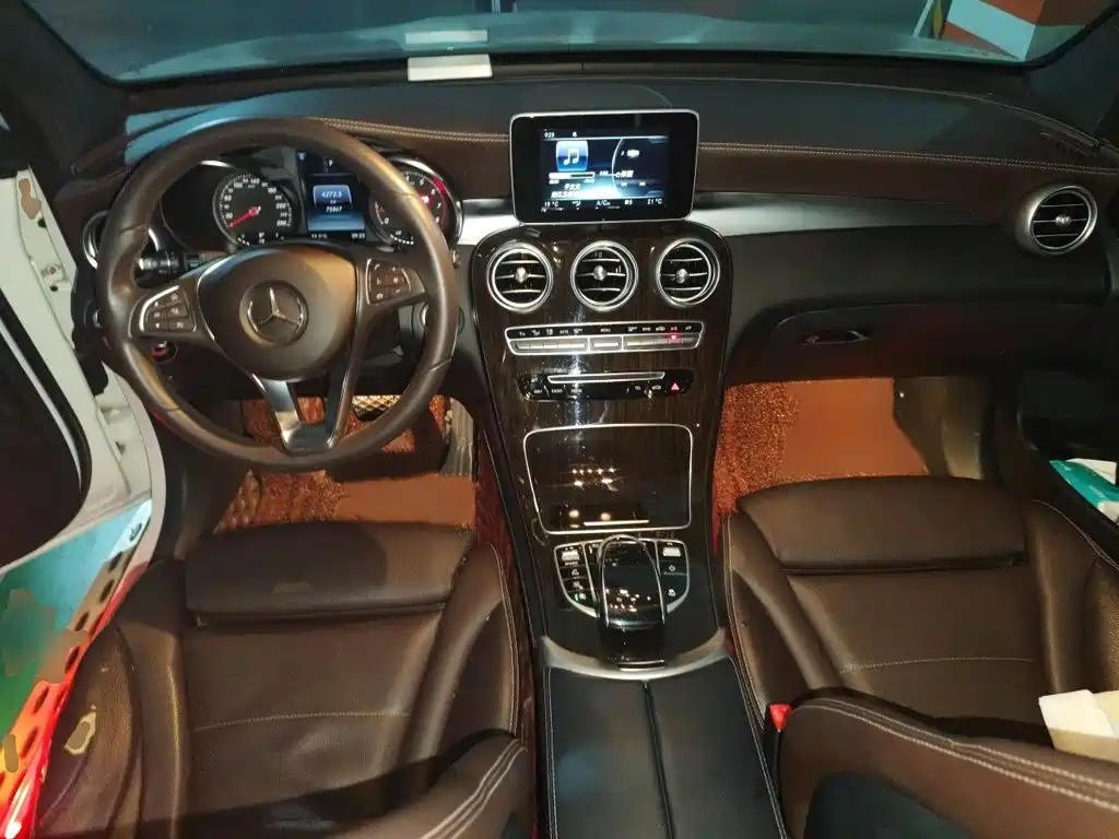 Mercedes-Benz GLC — миниатюра 13
