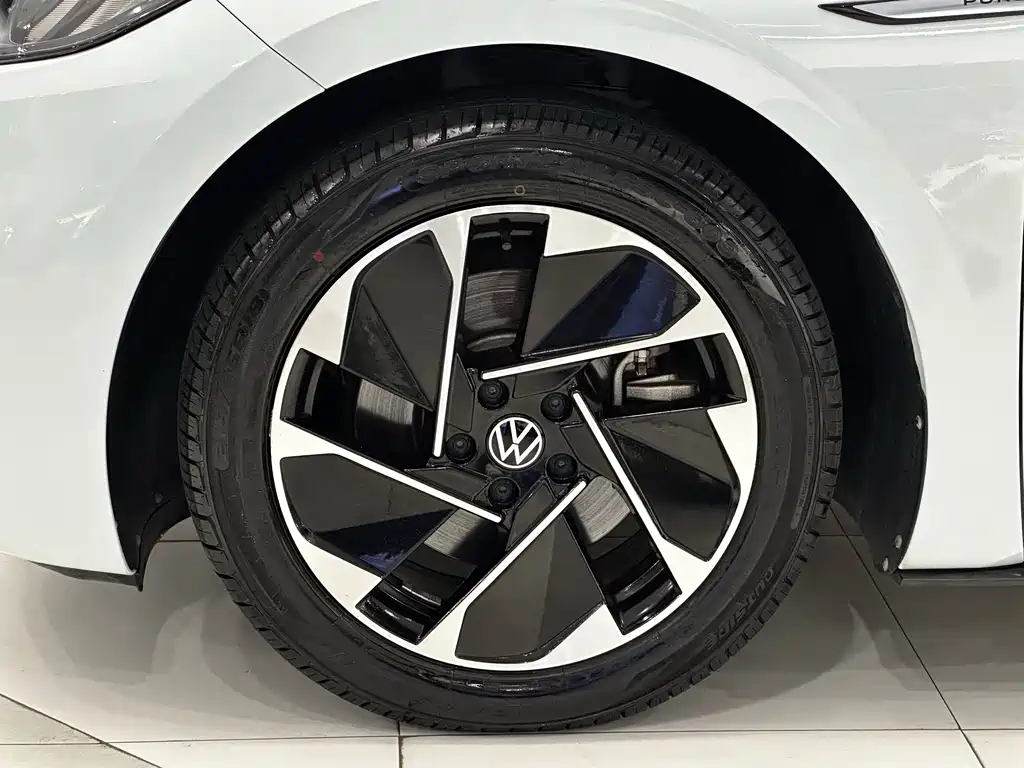 Volkswagen ID.3 — миниатюра 8
