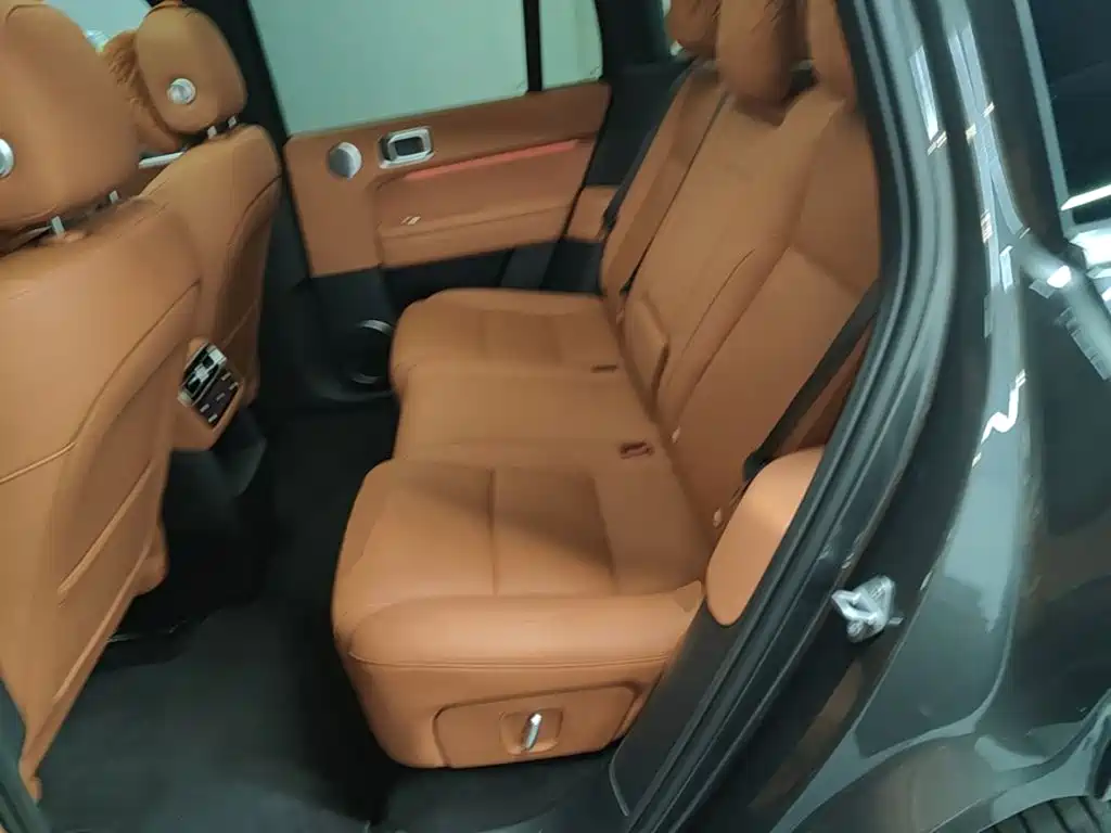 Li Auto Li L6 — миниатюра 17