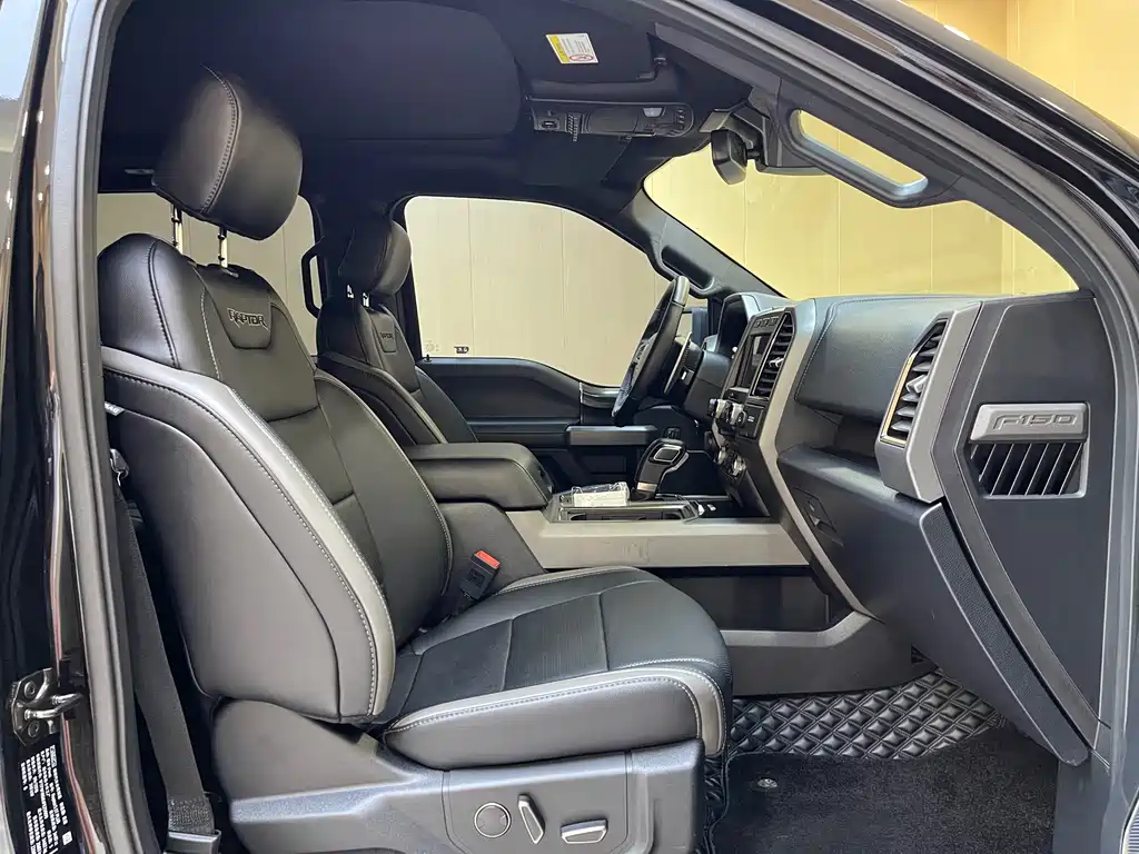 Ford F-150 Raptor — миниатюра 6