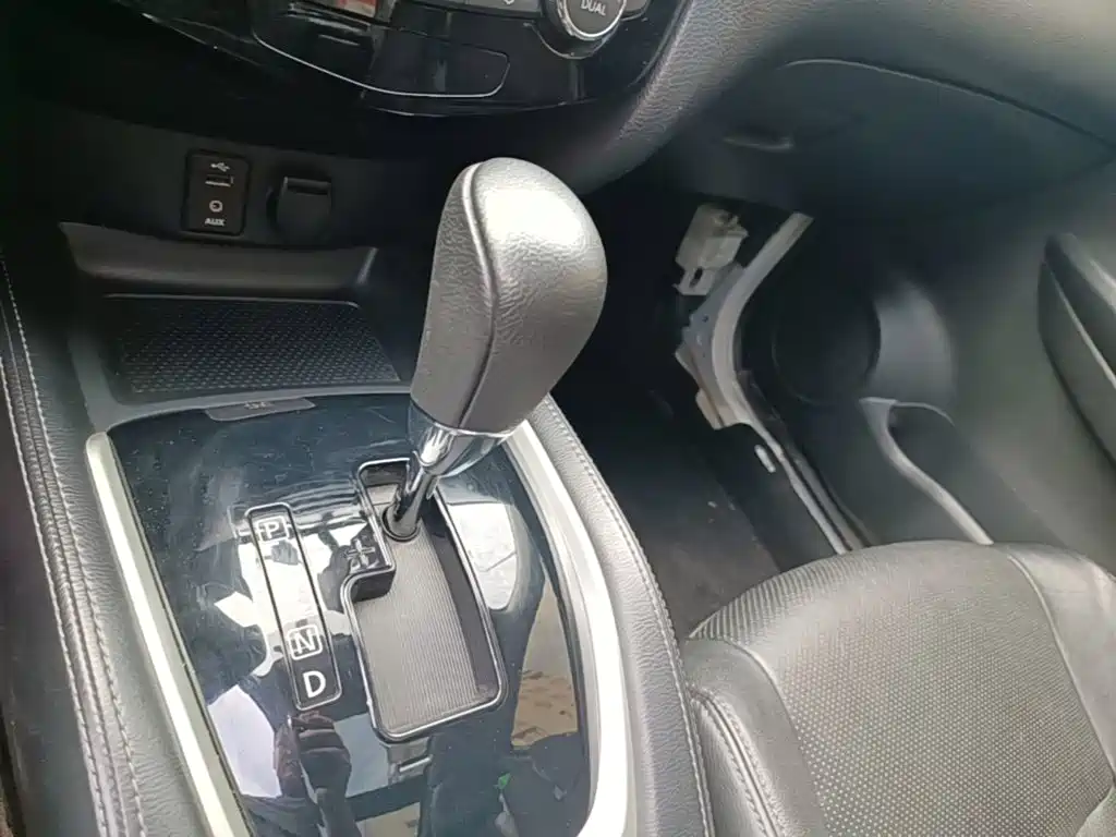 Nissan X-Trail — миниатюра 14