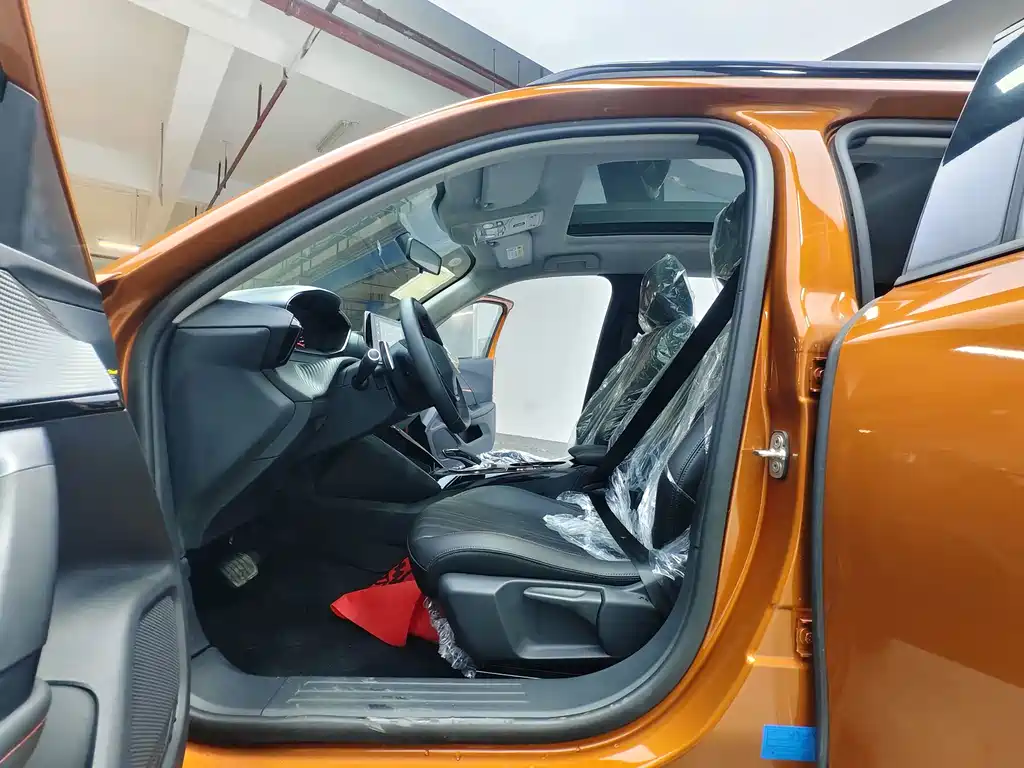 Peugeot 2008 — миниатюра 9