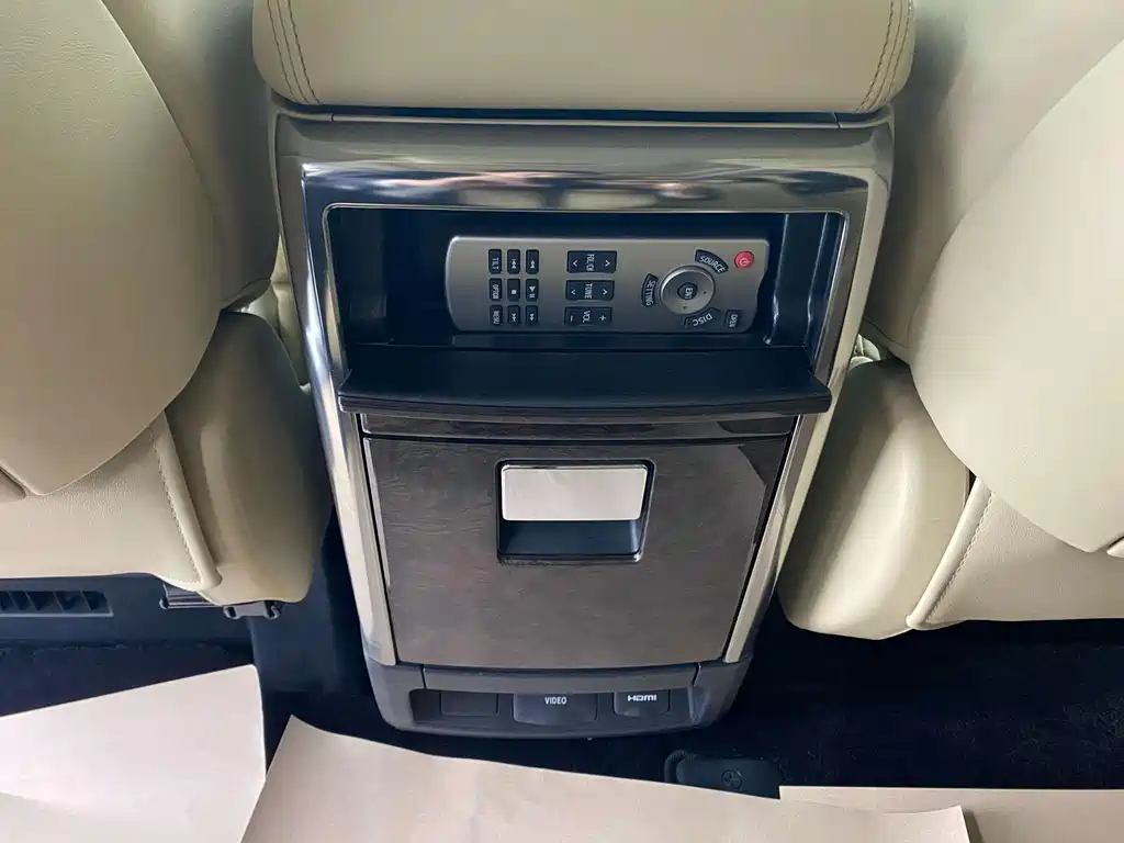 Toyota Alphard — фотографии объявления, Фото 32