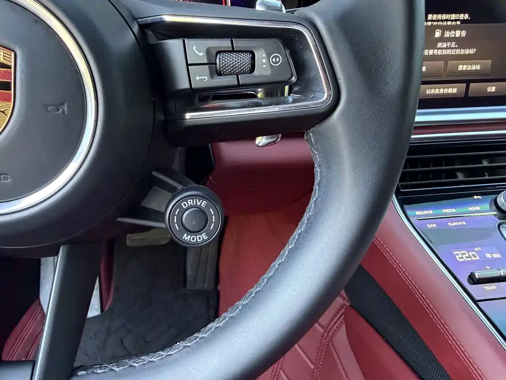 Porsche Panamera — миниатюра 8