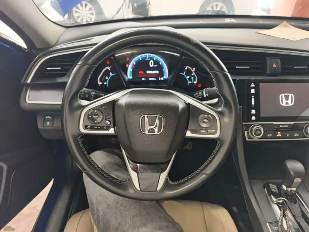 Honda Civic — миниатюра 11